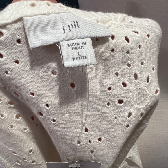 NWT J Jill Eyelet Tie Front Tunic - Picture 8 of 10